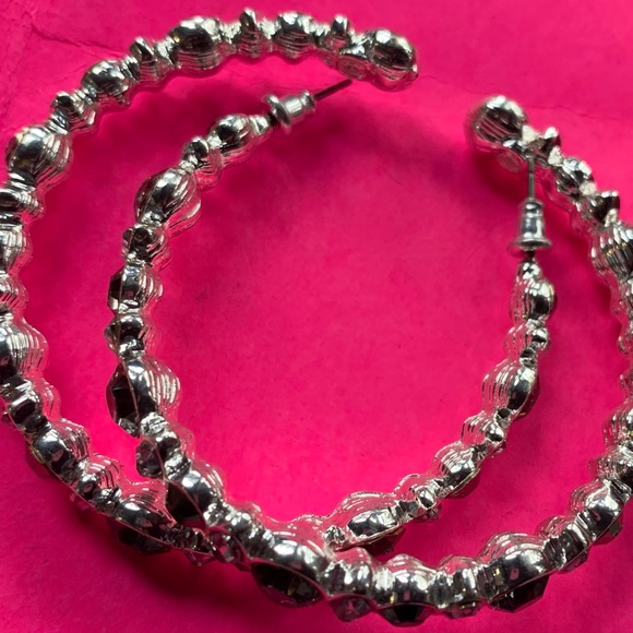 New Avon Silver Earrings Large Hoop Earrings - Picture 3 of 3